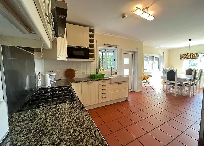 Spacious In Nova De Gaia