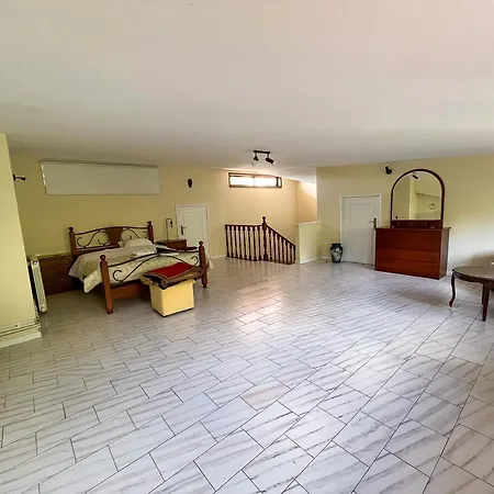 Βίλα Spacious In Nova De Gaia Βίλα Νόβα ντε Γκάια