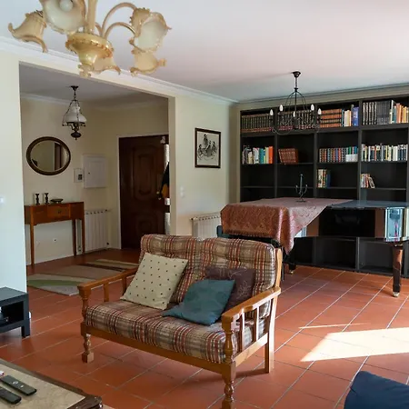 Villa Spacious In Nova De Gaia Vila Nova de Gaia