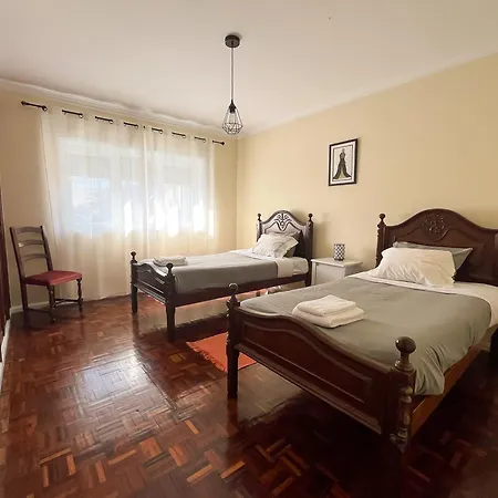 Spacious In Nova De Gaia Villa