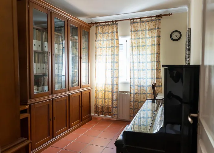 Spacious In Nova De Gaia فيلا نوفا دي غايا