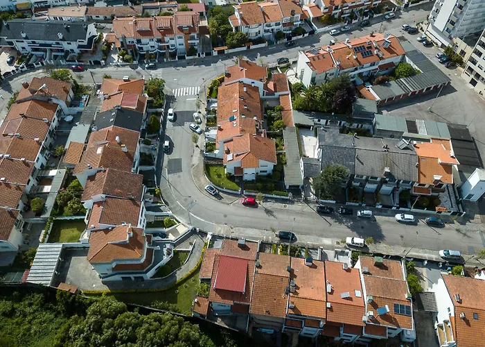 فيلة Spacious In Nova De Gaia