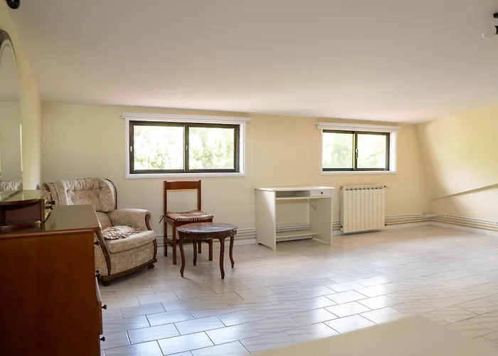 Spacious In Nova De Gaia